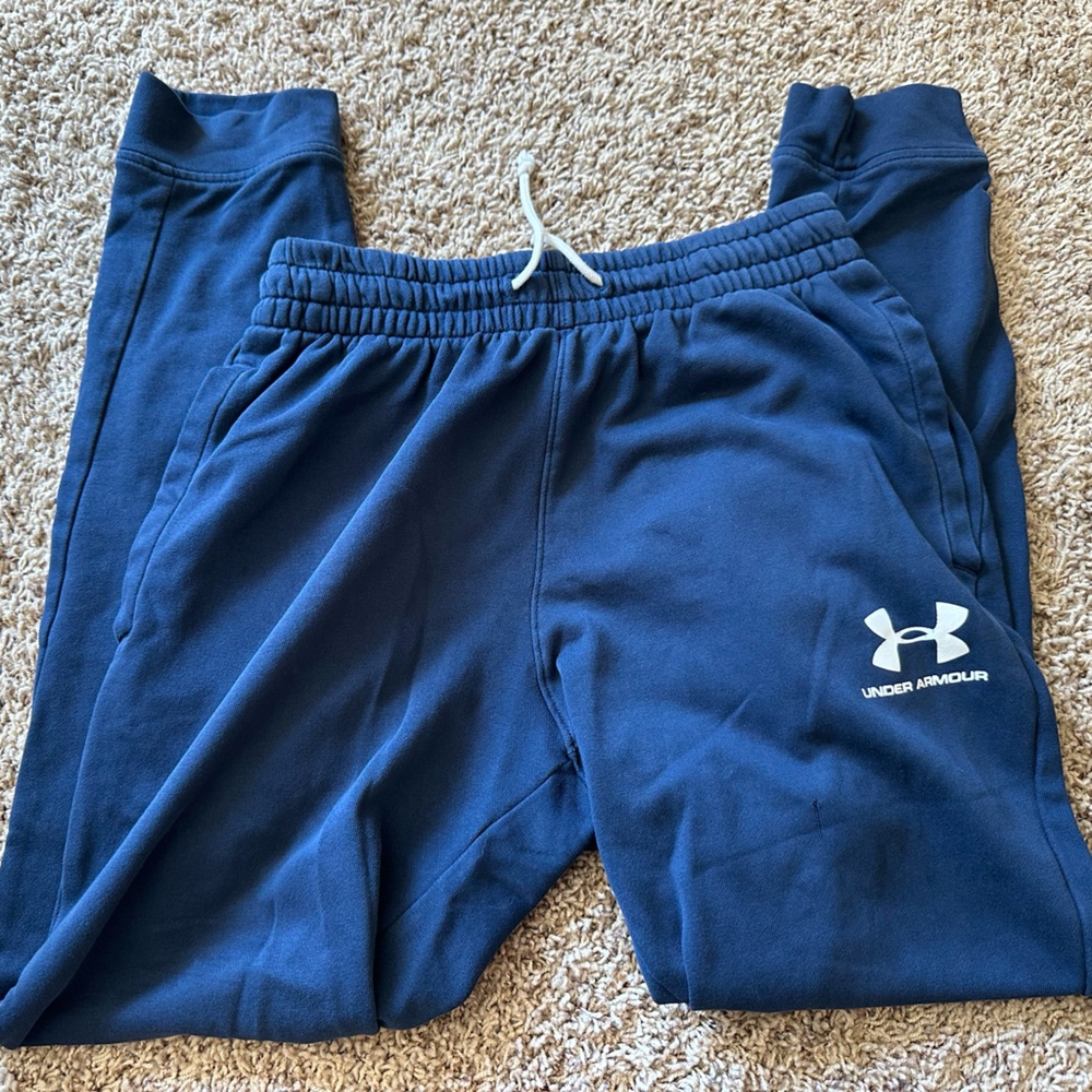 Men’s Medium UnderArmour Joggers